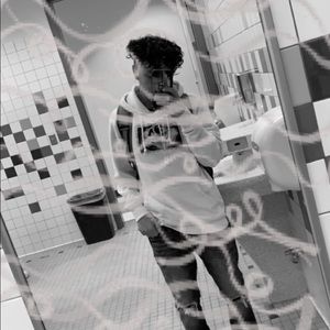 Meet your Posher, Ali